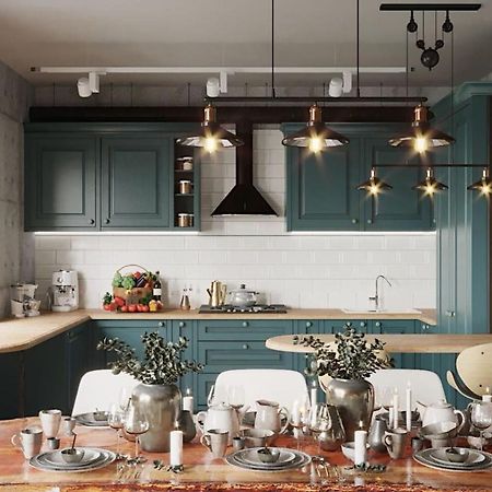 Cozy Loft Apartment In City Centre Astana Exterior photo
